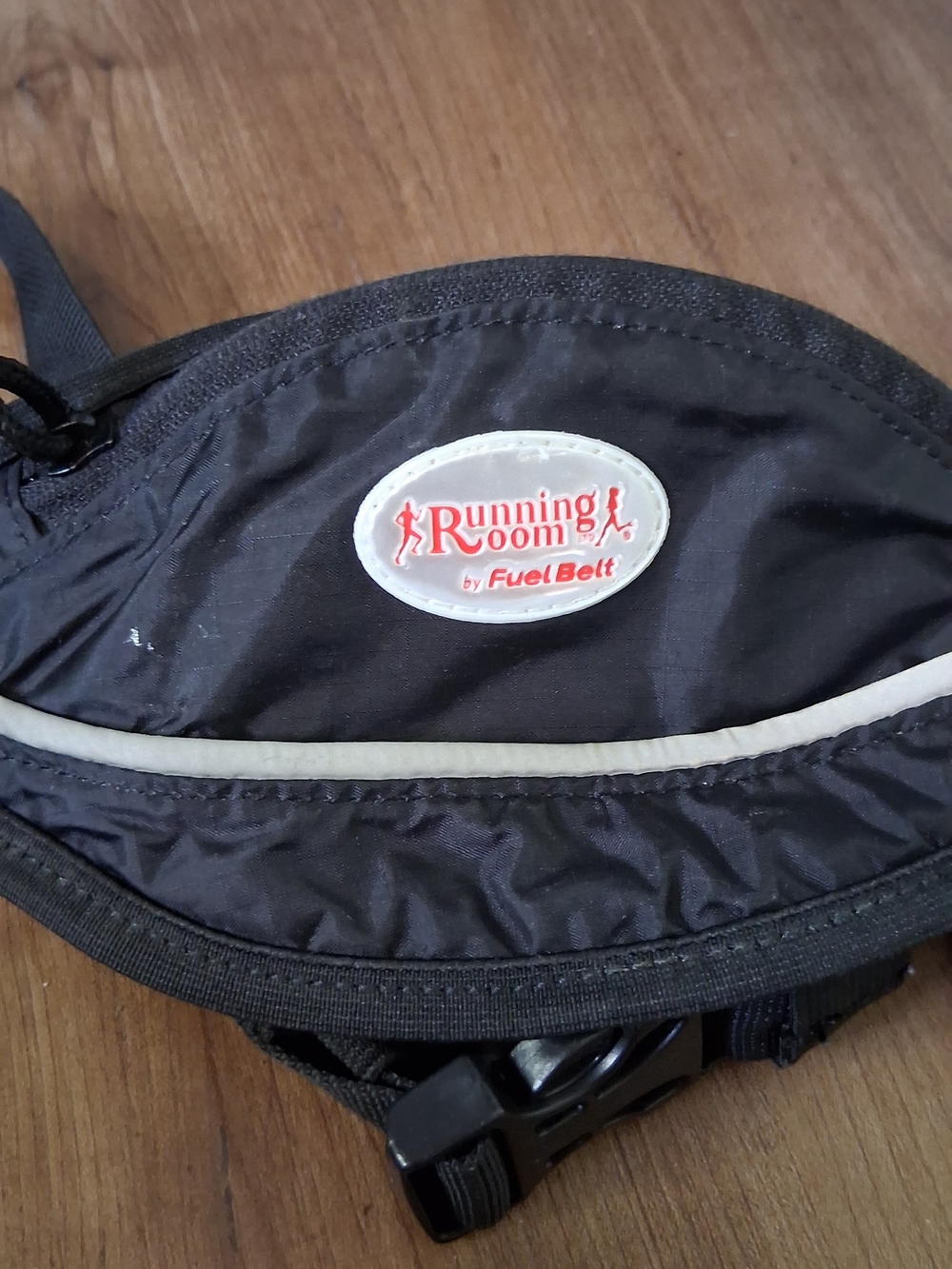 Running Room by FuelBelt Black Belt Bag - Hands-Free Running Pack